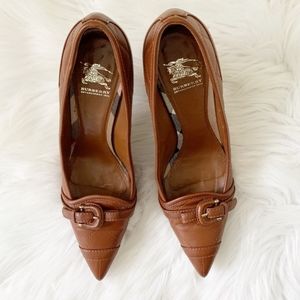 Authentic Burberry Tan Quilted Pumps